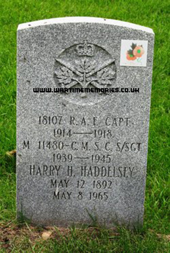 Grave of Henry Hannam Haddelsey (1892-1965) at Innisfail, Alberta.
